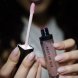 Foto 2:  COM FEROMONAS EYE OF LOVE - MATCHMAKER ROSA PULSE PH LIP STAIN COM 8.5 ML